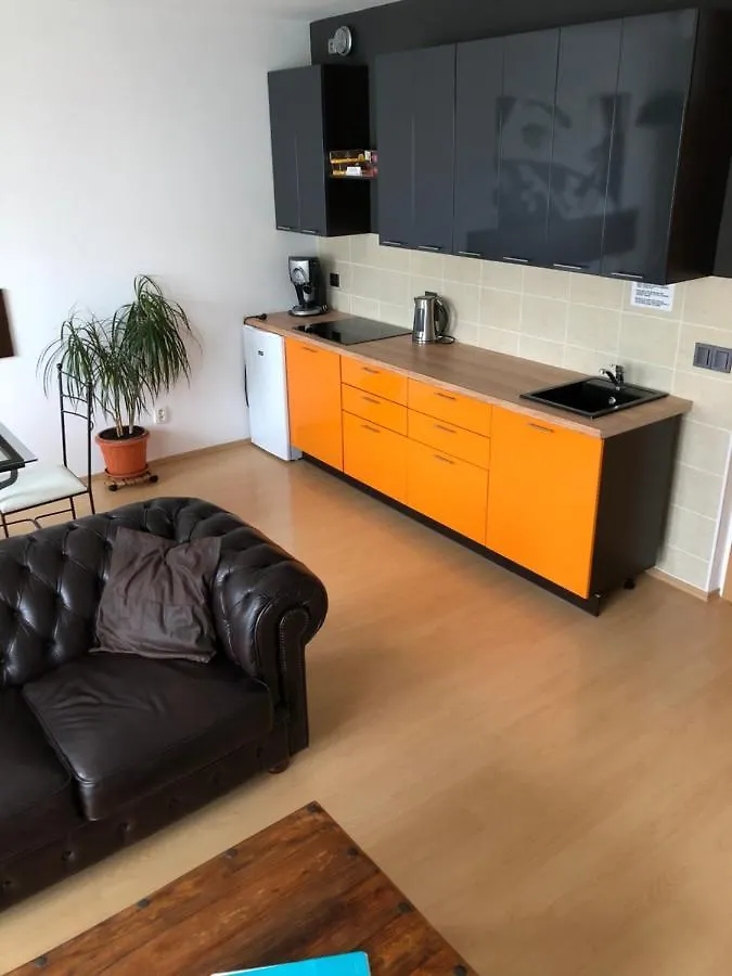 Richie Apartment Near Aquapark Prague Czech Republic