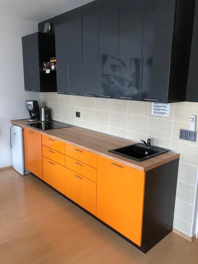 Richie Apartment Near Aquapark Praha