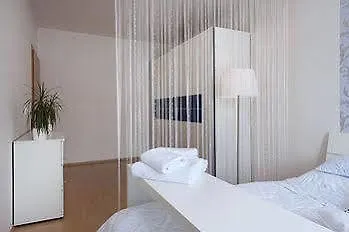 Richie Apartment Near Aquapark Praha