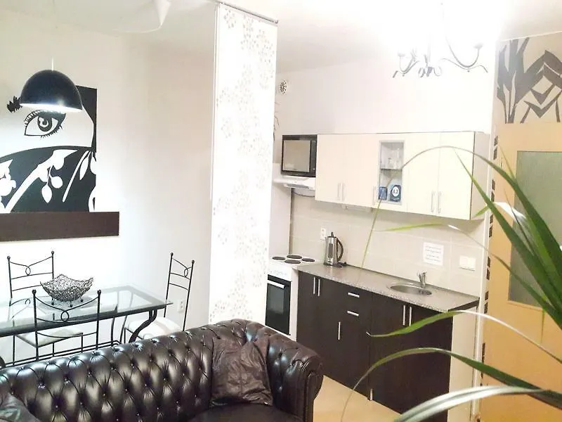 Richie Apartment Near Aquapark Praha